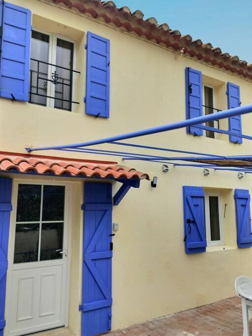 Bleu Lavande - Coquet Appartement Ambiance Village 이스틀 외부 사진